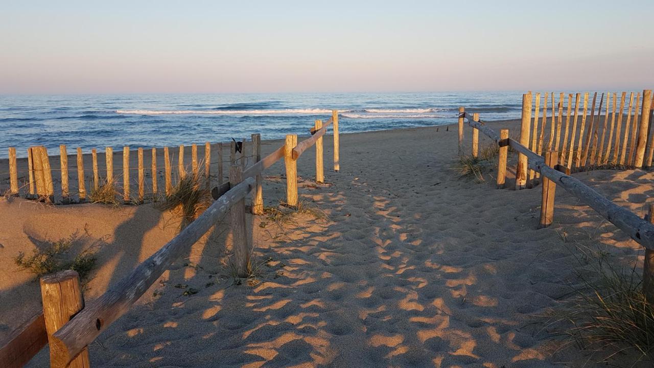 Torreilles Plage: Villa Atypique Bord De Mer Mediterranee Luaran gambar
